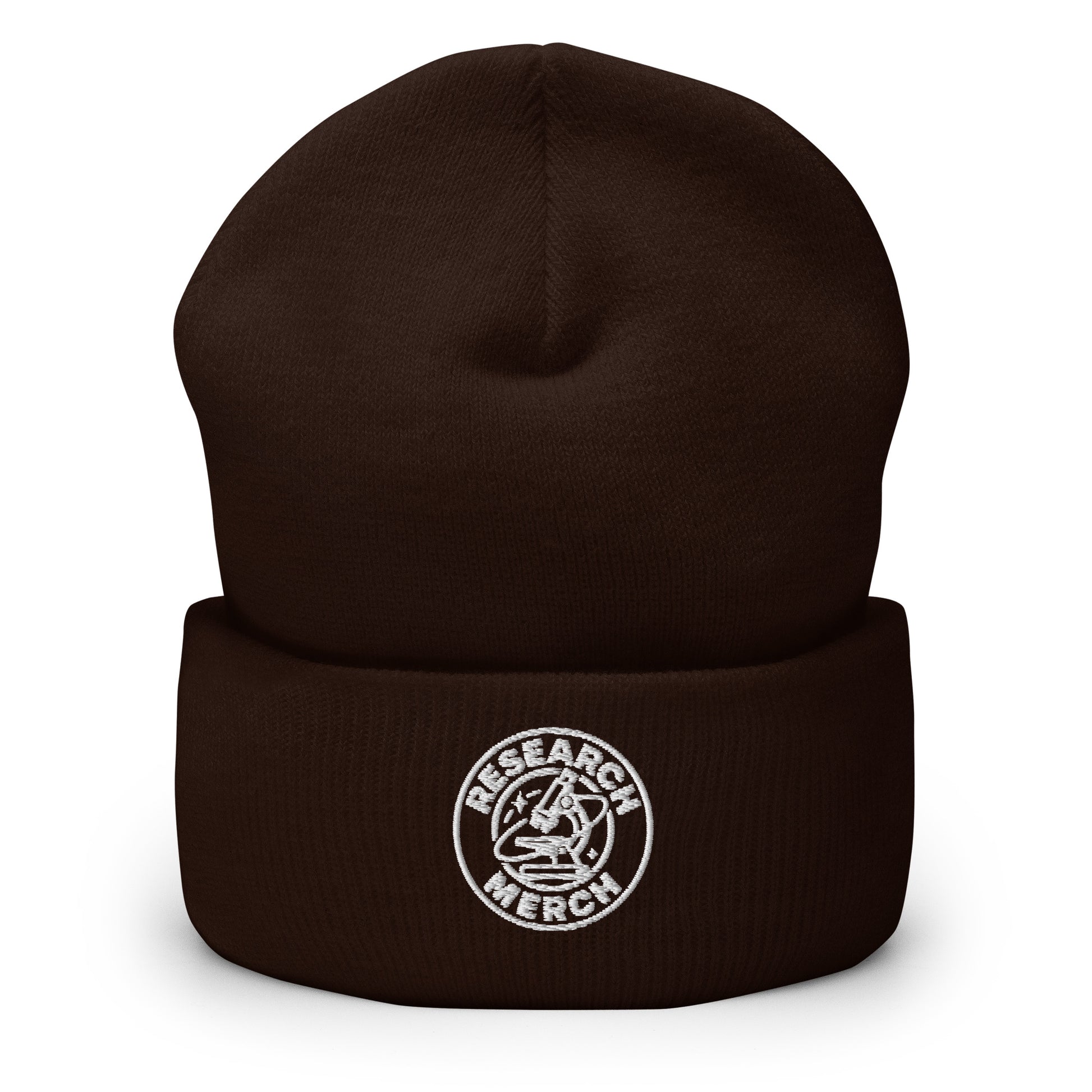 braune gestrickte beanie mit research merch logo auf der vorderseite und umgeschlagenem saum