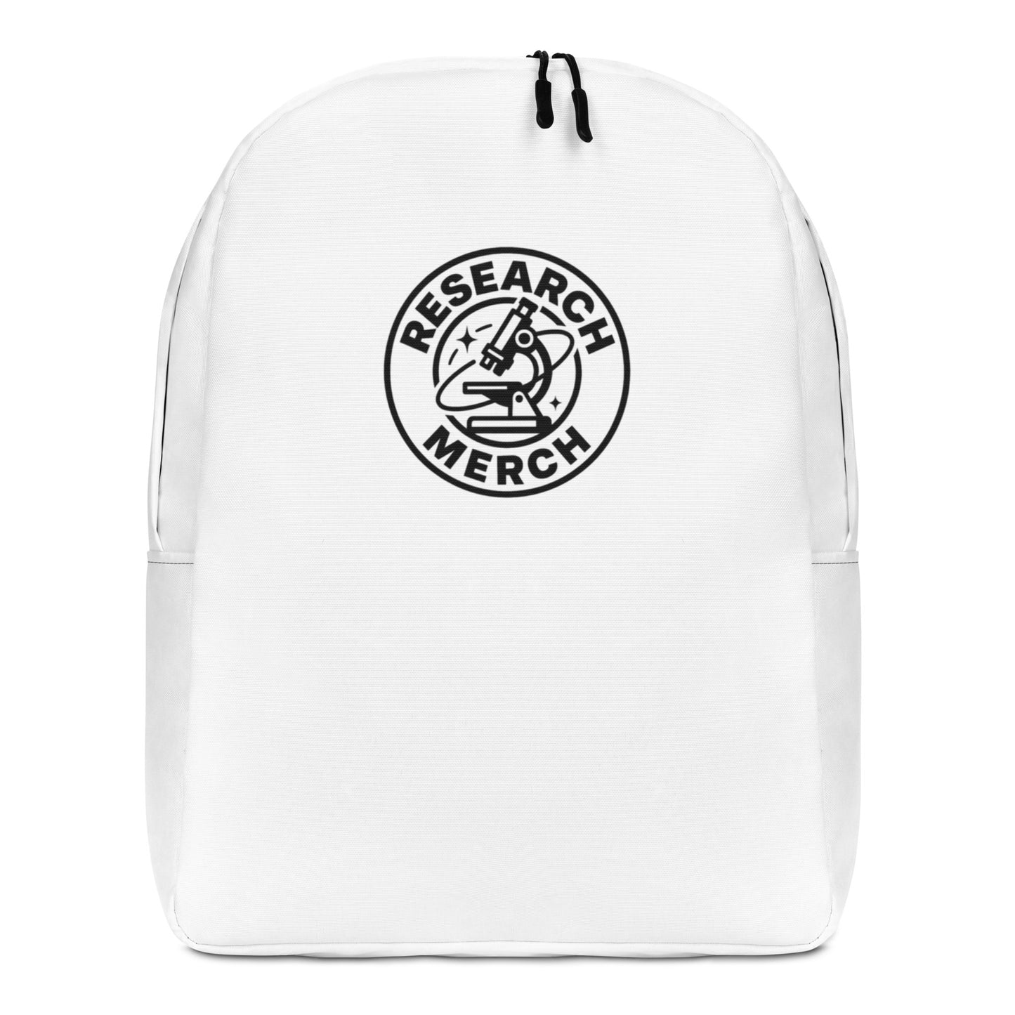 Minimalistischer weißer Rucksack mit Research Merch Logo auf der Vorderseite – stylisch, wasserfest und perfekt für Alltag, Reisen oder Uni.