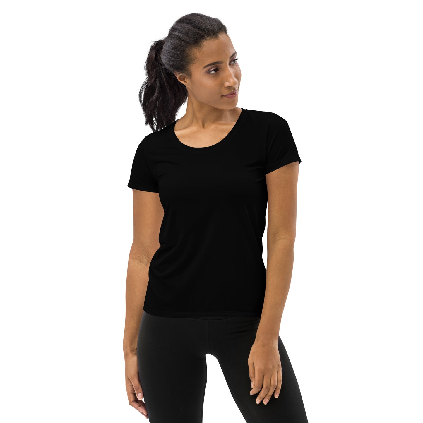 Research Merch Sportshirt für Damen getragen von einem weiblichen Model in der Frontansicht