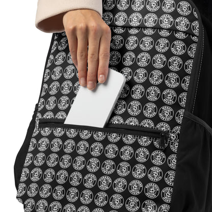 Der Statement Allzweck-Rucksack von Research Merch mit All-Over Print Muster mit praktischer Fronttasche